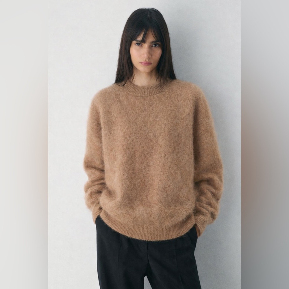 Italian Kid Mohair Sweater – Premium Knit – Made in Italy